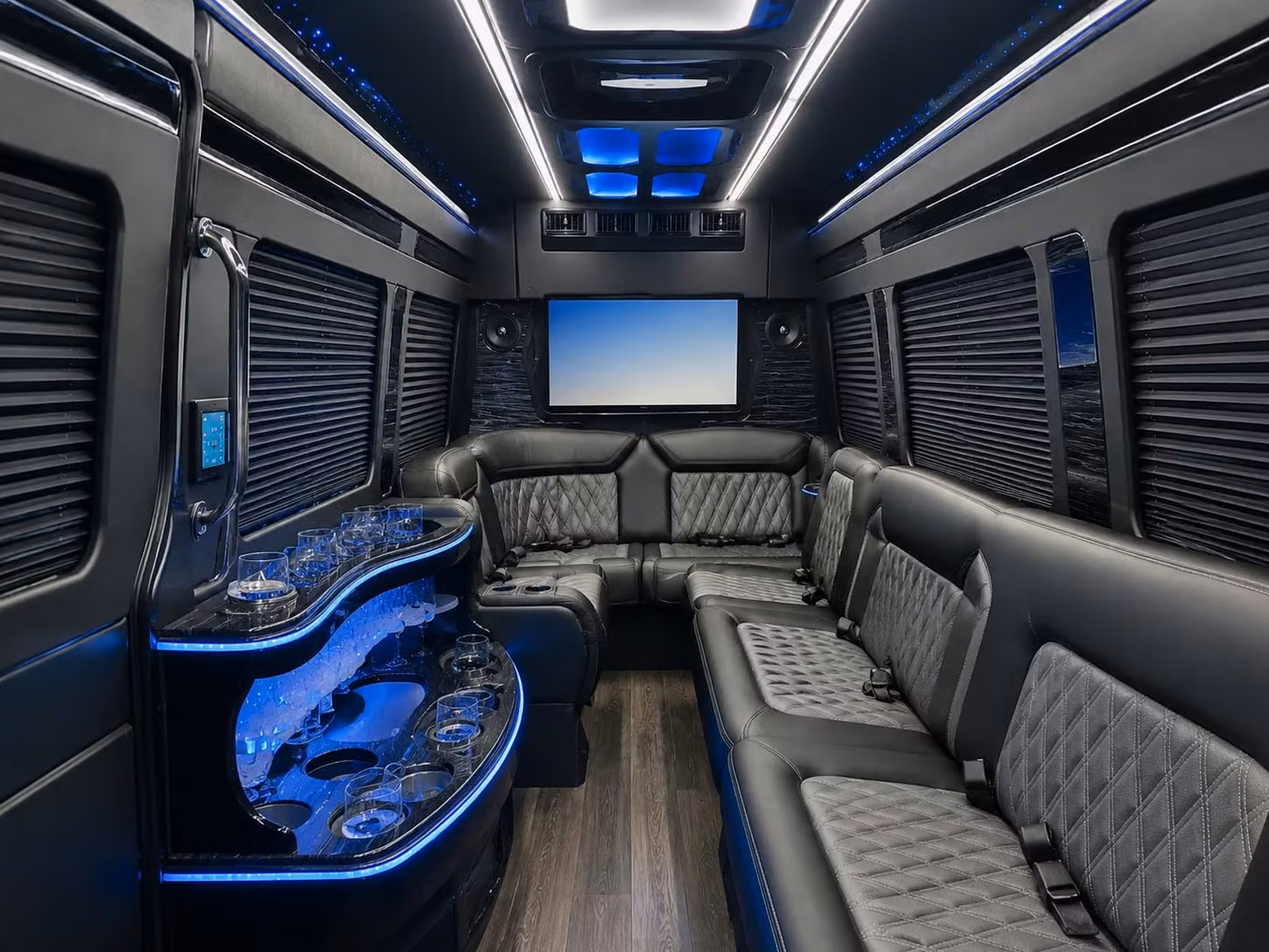 bus rental options for oceanside trips