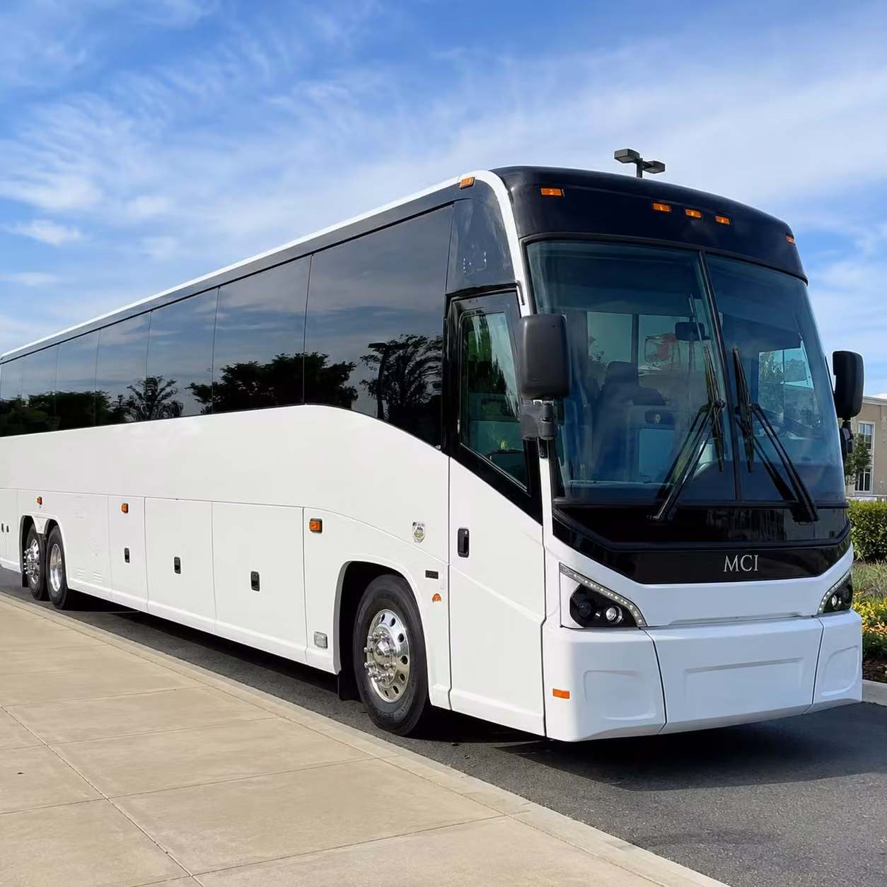 oceanside to the amphitheater group concert shuttle bus rentals for every show