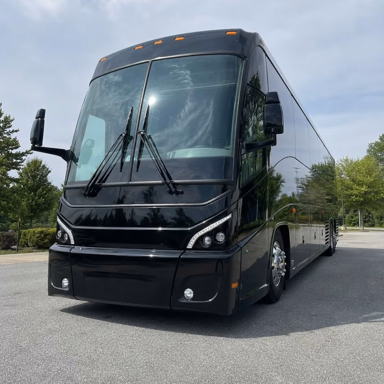 you can find and book employee transportation in oceanside and any nearby city